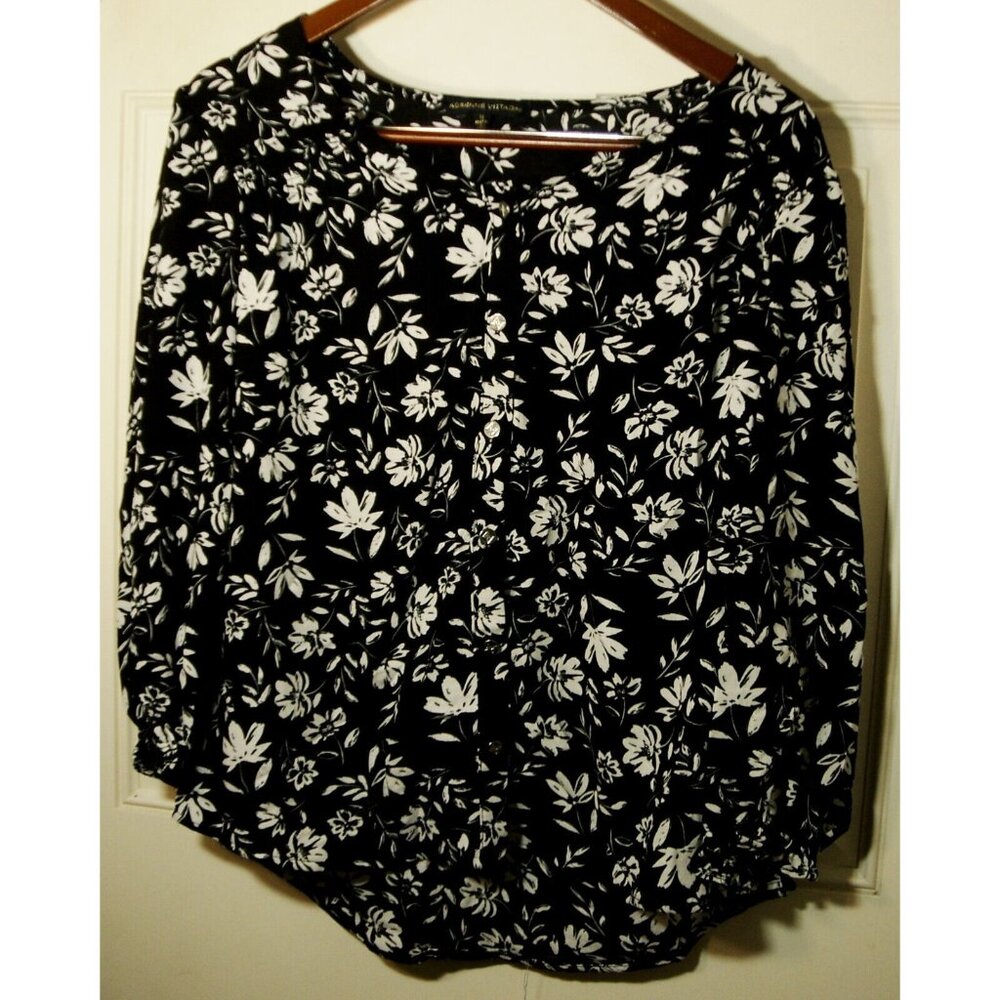 Adrienne Vittadini Top Shirt Blouse M - Medium Black With A White floral pattern